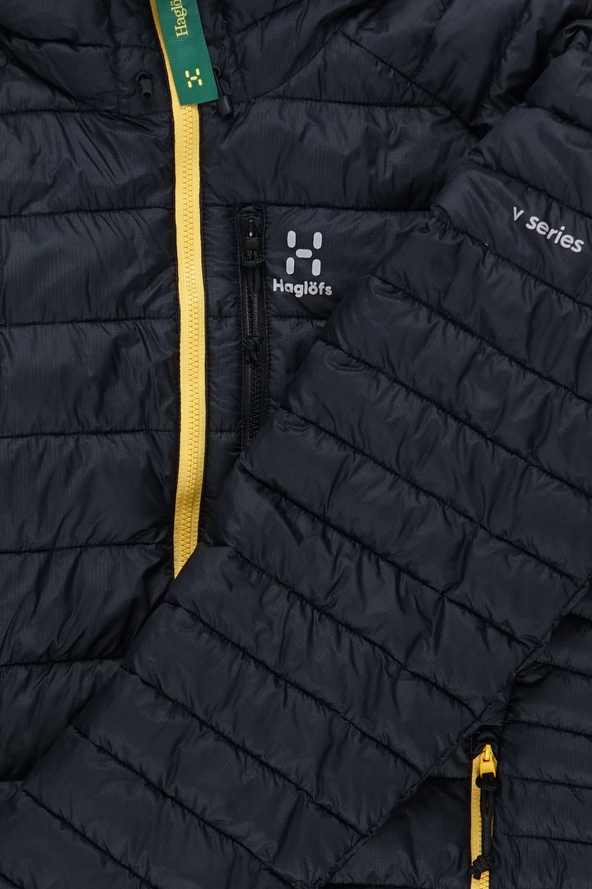 V Series Mimic Hood Men Black / S
